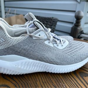 Men’s adidas sneakers size 9